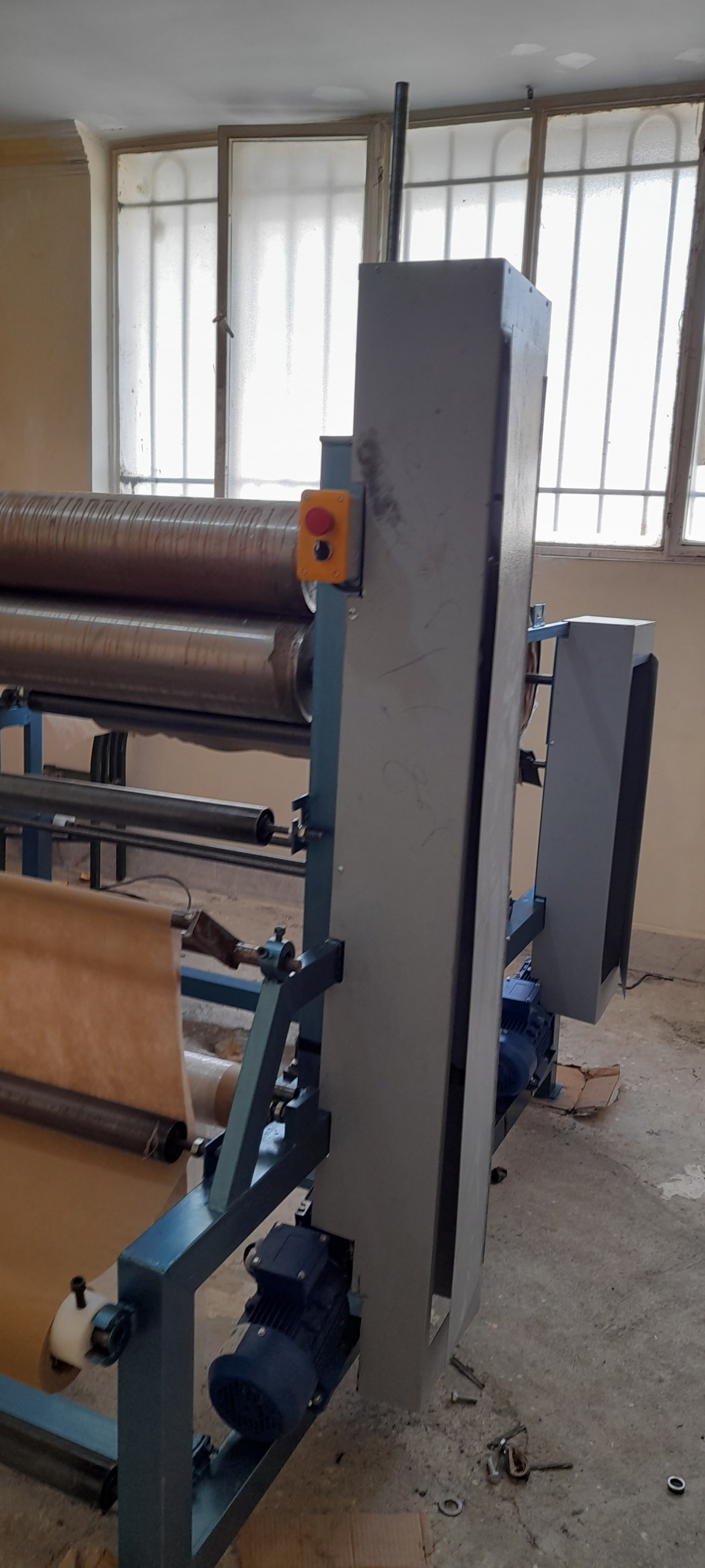 ساخت دستگاه لمینت